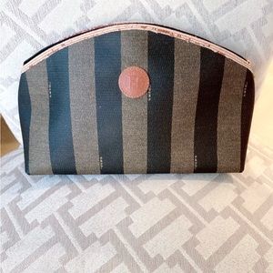 Makeup Fendi bag